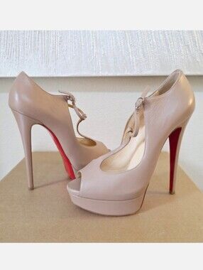 Christian Louboutin Nude T-Strap Peep-Toe Heels EU39 US8